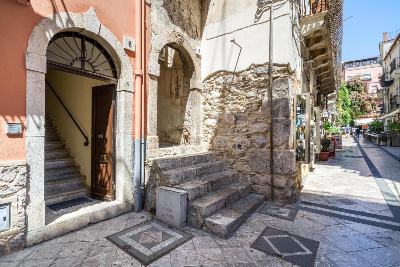 Blondie Taormina Exterior foto